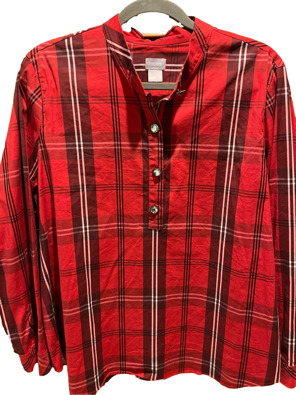 10. WOMENS CHICO’S 3/XL DETAIL TOP